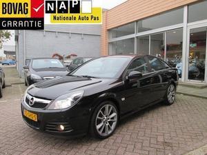 Opel Vectra GTS 1.8-16V EXECUTIVE Navi Tel Pdc Bi-Xenon