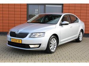 Skoda Octavia 1.6 TDI DSG AUTOMAAT AMBITION BUSINESS