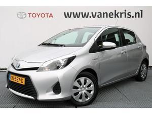 Toyota Yaris 1.5 Hybrid Aspiration Limited Automaat, Camera, Bluetooth