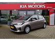 Toyota Yaris 1.0 VVT-i Aspiration 5-Drs Airco R-CD BT Camera LED 2.054km! 3jr.Garantie