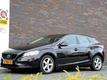 Volvo V40 1.6 D2 MOMENTUM ECC CHROOM LMV NAVI CRUISE CD CV AB