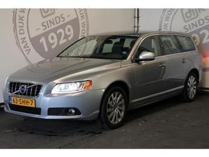 Volvo V70 1.6 T4 LIMITED EDITION NAV XENON LEDER