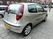 Fiat Punto 1.4-16V YOUNG MET STUURBEKR EN AIRCO