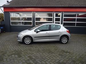 Peugeot 207 1.4 VTi XS