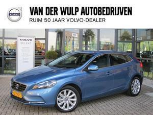 Volvo V40 T3  2.0L  152PK NORDIC  STANDKACHEL XENON