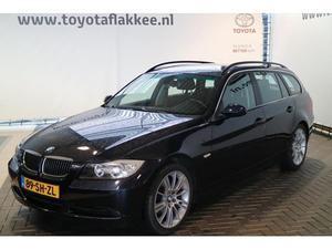 BMW 3-serie 325I TOURING Executive Navi AUT6