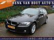 BMW 3-serie Touring 318D BUSINESS LINE | LEDER | CLIMA