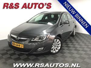 Opel Astra Sports Tourer 1.3 CDTi S S Cosmo Trekhaak, Leer, Xenon, Navigatie