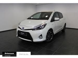 Toyota Yaris 1.5 FULL HYBRID DYNAMIC  Navigatie