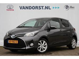 Toyota Yaris 1.5 Hybrid Dynamic | iPod