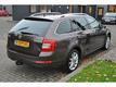 Skoda Octavia Combi 1.6 TDI Aut. Elegance Ecc, Navi, Xenon, Pdc, Alu, Trekhaak