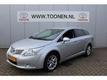 Toyota Avensis Wagon 1.8 VVTI BUSINESS Navigatie, Climate control