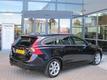 Volvo V60 T3 152PK AUT-6 MOMENTUM | NAV | 17`LMV