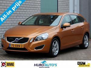 Volvo V60 2.4 D5 215 PK SUMMUM Blis Xenon Leder