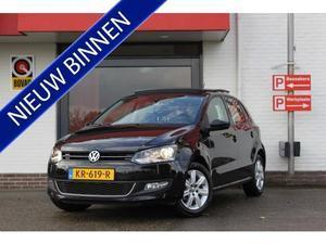 Volkswagen Polo 1.4-16V HIGHLINE Automaat, Schuifdak, Navi, Clima, PDC, Trekhaak !!