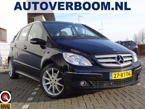 Mercedes-Benz B-klasse 170 Sport AUTOMAAT   AIRCO   NAVIGATIE   HALFLEDER   120.000 KM