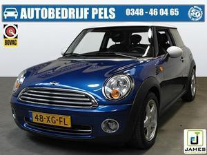 Mini Cooper 1.6 CHILI, AIRCO, LMV, LEER. Alarm.