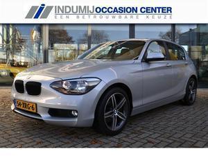 BMW 1-serie 118I Business 5drs.    Bluetooth   Navi   PDC