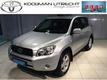 Toyota RAV4 2.0 16V VVT-I AUT Sol