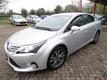 Toyota Avensis Sedan 1.6 VVTi Business