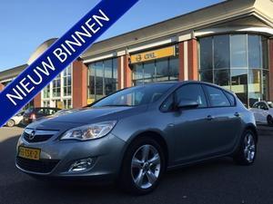 Opel Astra 1.7 CDTI 110pk EDITION NAVIGATIE-TREKHAAK