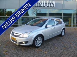 Opel Astra 5drs 1.6i 16v 115pk TEMPTATION .