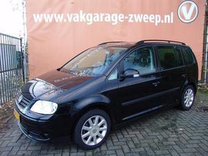 Volkswagen Touran 1.9 TDI 105PK DSG | Climate | Cruise | Privacy-Glass