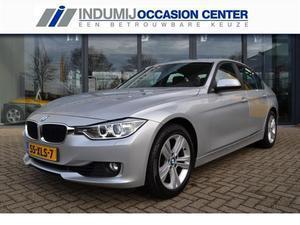 BMW 3-serie 320I High Executive Automaat    Bluetooth   Navi   PDC   Xenon