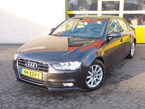 Audi A4 2.0 TDI 135PK PRO LINE BUSINESS BJ2012 Navi ECC LMV PDC