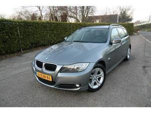 BMW 3-serie Touring 318D   Navi   Sportstoelen   Clima   PDC   Cruise