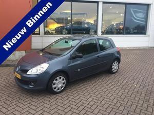 Renault Clio 1.2 16v Special Line  Airco Radio cd-speler