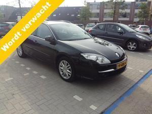 Renault Laguna 2.0 Turbo Initiale  LEER Glazen dak Xenon NAV. 17``LMV