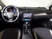 Toyota Avensis Touring Sports 1.8 Aspiration Navigatie, Parkeer camera, Lichtmetalen velgen