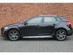 Volvo V40 D2 Automaat Cross Country Summum