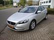 Volvo V40 2.0 D2 Momentum D2 AUTOMAAT - NAVI