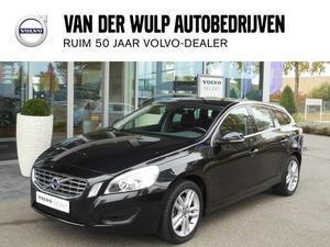 Volvo V60 T3 AUT. MOMENTUM | NAVI | TREKHAAK