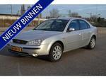 Ford Mondeo 1.8-16V FIRST EDITION NETTE AUTO   NIEUWE APK