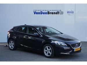 Volvo V40 D2 MOMENTUM Business pack Connect