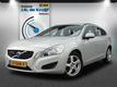 Volvo V60 2.0T 204pk Autom! Momentum Navi | ACC | Blis | Trekh