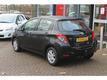 Toyota Yaris 1.3 VVT-I NOW 5-deurs | Airco | Trekhaak | LM-velgen