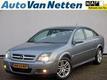 Opel Vectra GTS 2.2-16V 147pk AUTOMAAT,ELEGANCE uitv., Xenon,Gr.Navi,17`lmv,1 2 Leder,Clima,Cruise,Armsteun