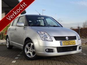 Suzuki Swift 1.5 EXCLUSIVE 5DRS   AIRCO   LM.VELGEN   KEYLESS-GO   53.000 KM