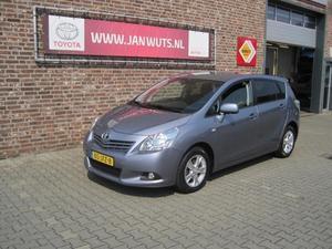 Toyota Verso 1.8 VVT-i Dynamic Business