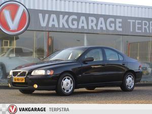 Volvo S60 2.4D EDITION  127pk  Airco  C.V. Afstand  Chroom  Cruise  Elek.ramen  Leder  Boekjes!