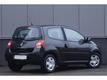 Renault Twingo 1.2 16v Dynamique  A.stoelen Airco Cruise lage km stand