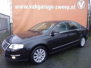 Volkswagen Passat 2.0 TDI HIGHLINE DSG   Automaat | Vol-Leder | Gr. Navigatie