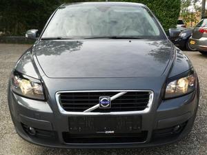 Volvo C30 T5 2.4i Kinetic AUTOMAAT **GERESERVEERD**