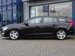 Volvo V60 1.6 T4 KINETIC, 180PK   Navigatie   Bluetooth   Premium Sound systeem   Parkeersensoren