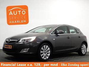 Opel Astra 1.4 TURBO COSMO , Sportseats, Navi, ECC, LMV