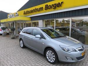 Opel Astra Sports Tourer 1.4 TURBO COSMO Navi Clima Cruise  17`LM